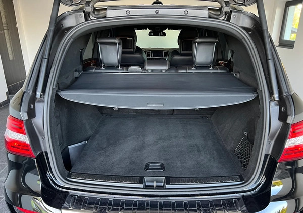 Mercedes-Benz ML cena 154900 przebieg: 79690, rok produkcji 2012 z Białystok małe 631
